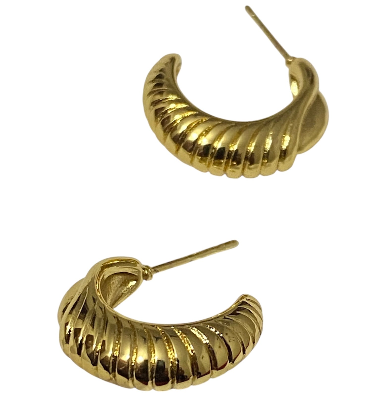 Anti-Tarnish Designer Hoop Earrings – Lightweight | Long-Lasting Shine | Hypoallergenic | Trendy & Elegant
